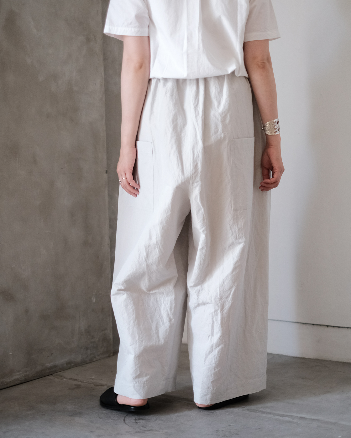 SACUCA- pocket wide pants – | PEOPLE | ピープル