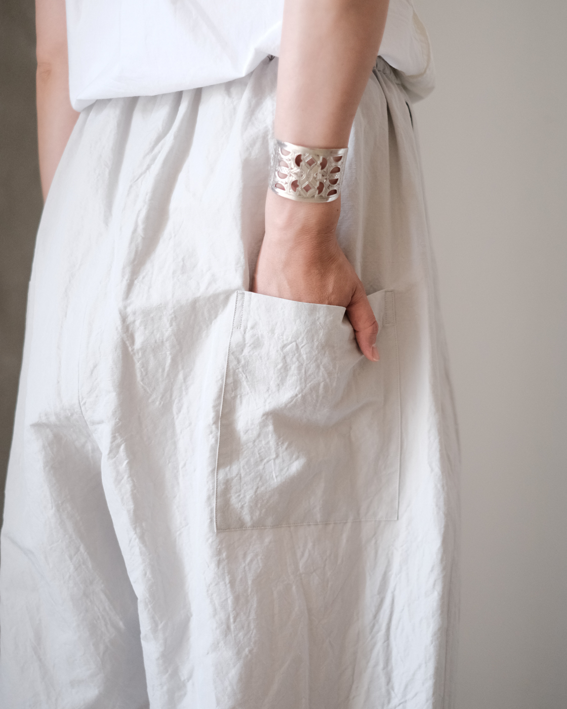 SACUCA- pocket wide pants – | PEOPLE | ピープル