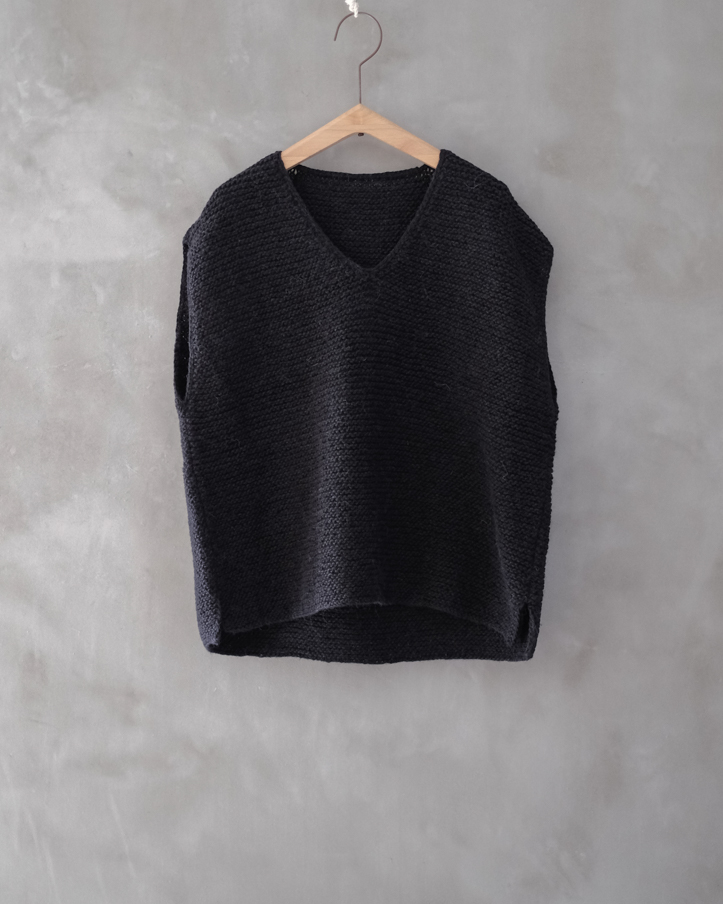 アルパカウール ハンドニット ベスト col.Black | PEOPLE | ピープル