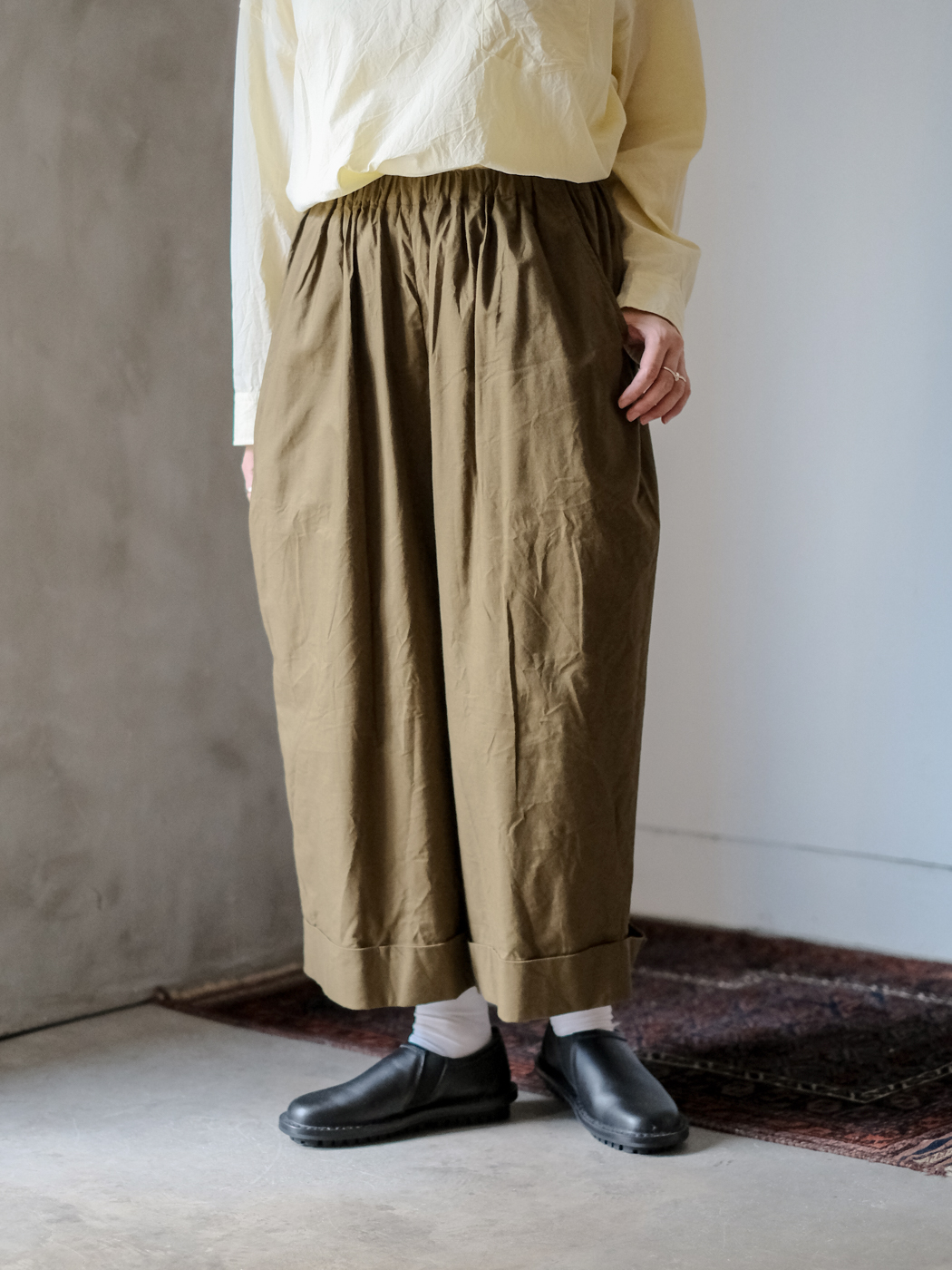 20/1ポプリン ワイドパンツ col.Khaki
